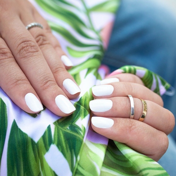 Color Street Neutral Nail Set - Picture 10 of 15